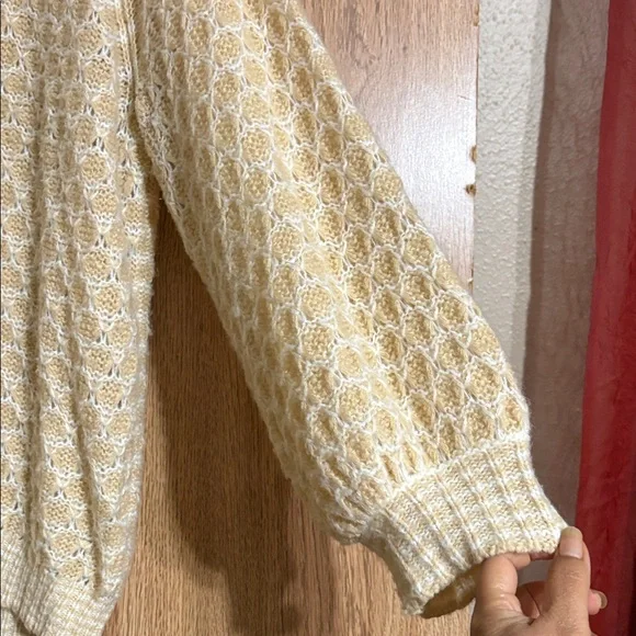 Lilly Pulitzer Cream Knit Sweater - Picture 4 of 7